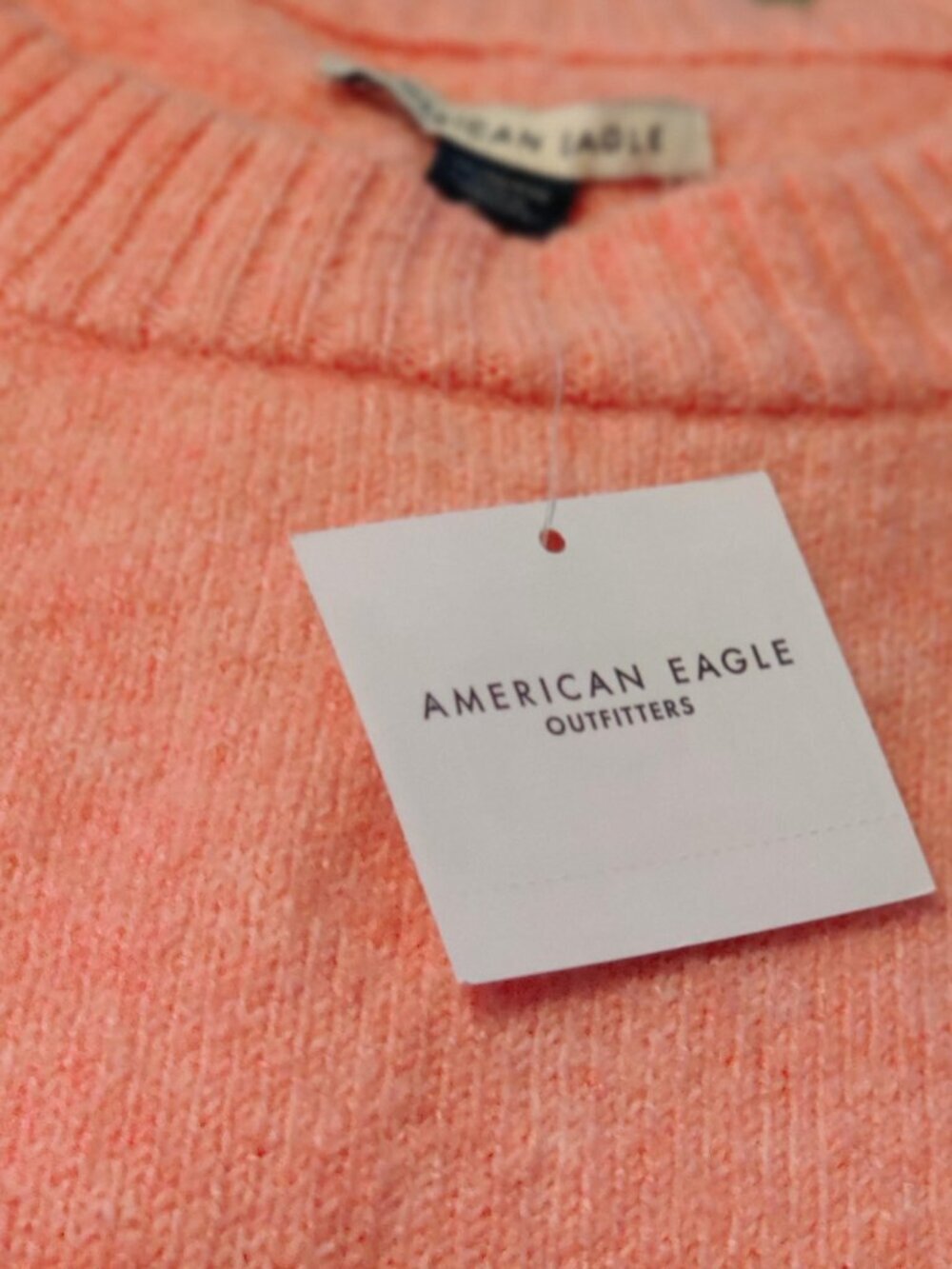 NEW!!! AMERICAN EAGLE PINK SO SOFT CREW NECK SWEATER - SIZE XL - Picture 7 of 7